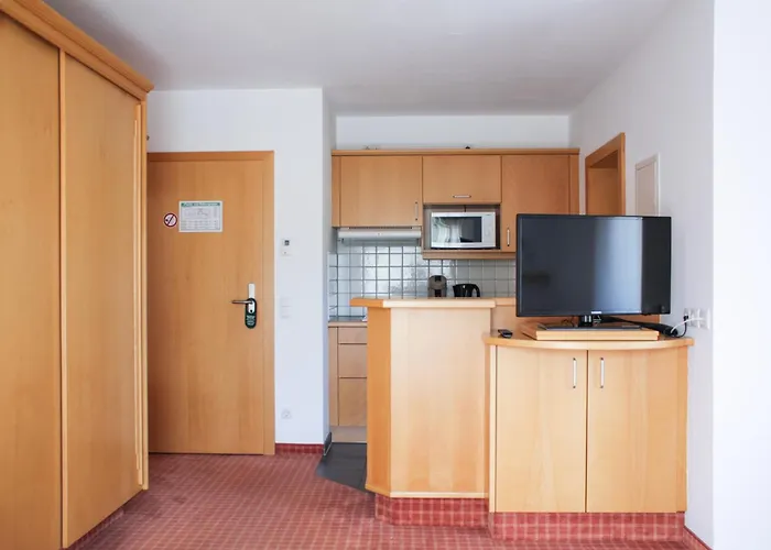 Apartahotel Schweigerhof 4*