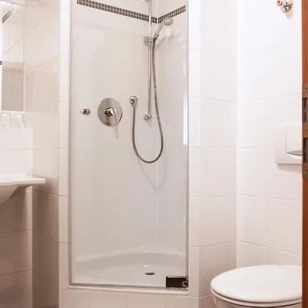 Schweigerhof 4* إيسمانينغ